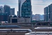 大师解梦高铁列车“飙车”？官方解答来了！